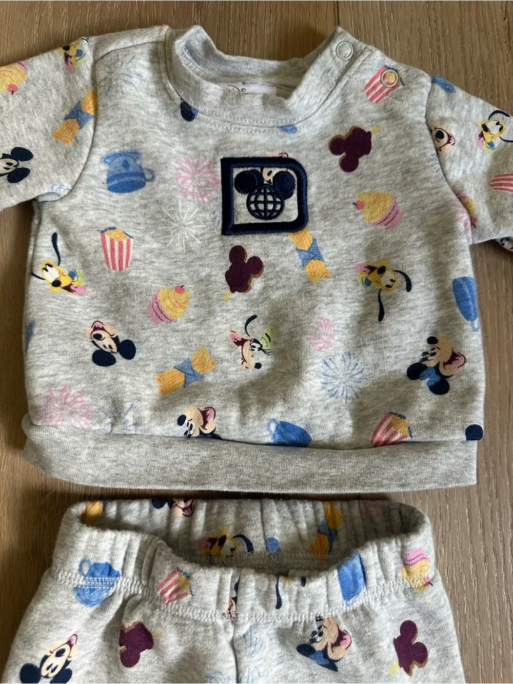 Disney Gray & Multicolor Mickey Print Baby Matching Set